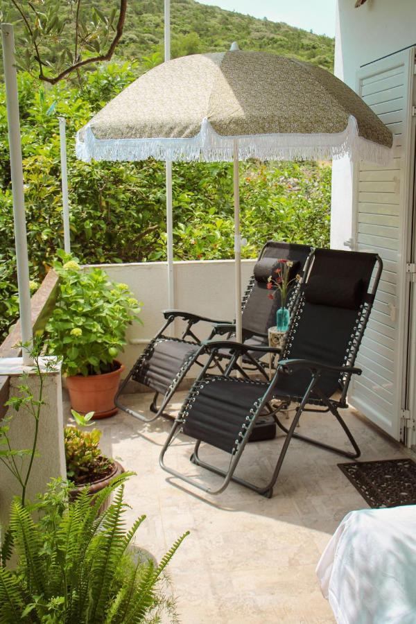 Apartament Faros Oasis Gdinj Zewnętrze zdjęcie