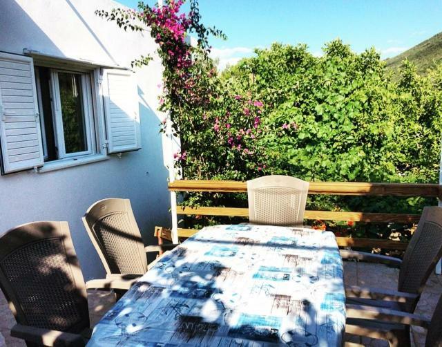Apartament Faros Oasis Gdinj Zewnętrze zdjęcie