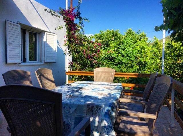 Apartament Faros Oasis Gdinj Zewnętrze zdjęcie